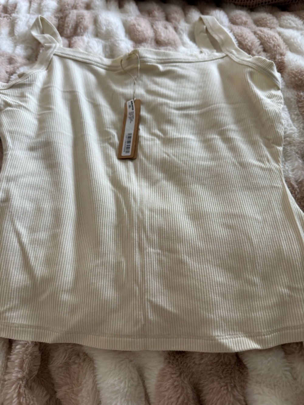 Skims soft lounge scoop neck tank and loose boxer in bone - Picture 3 of 4